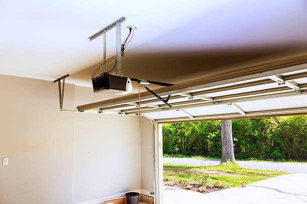 Top rated local Garage Door Panel Replacement specialists in Rockdale, TX
